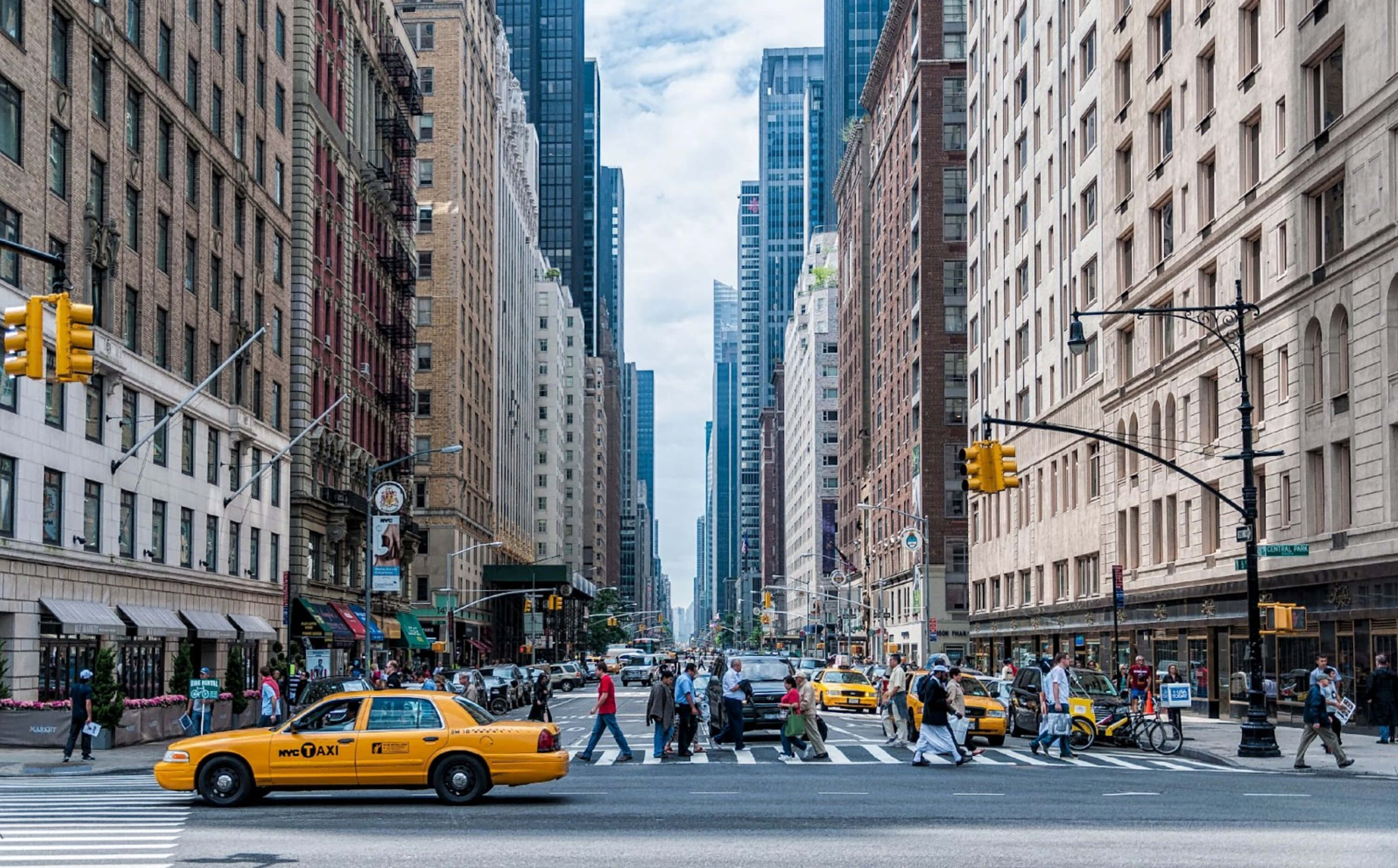 Photo of vehicle traffic in a large city