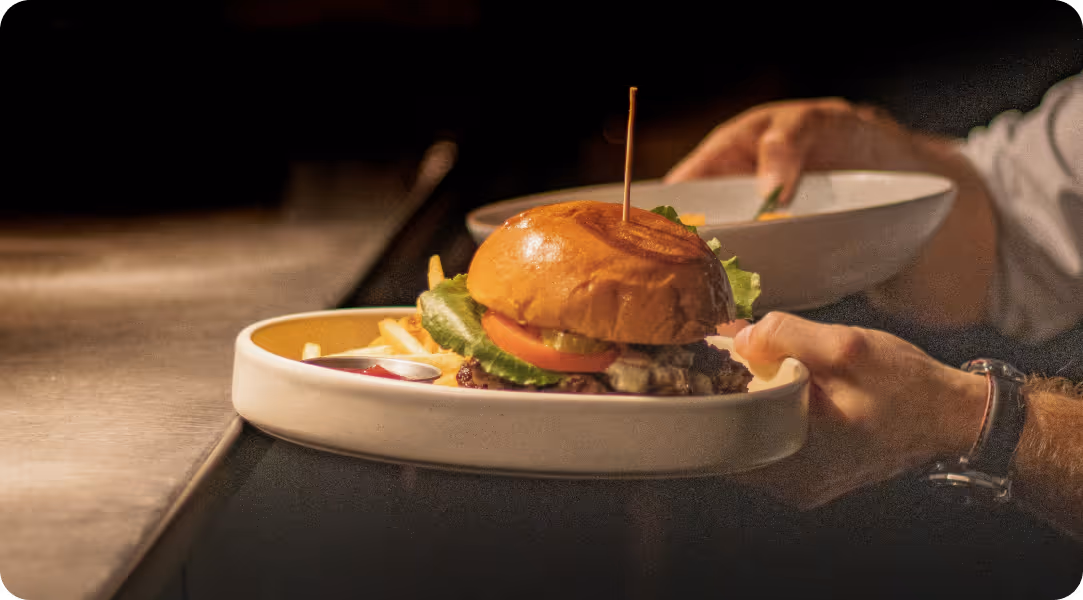 Interfacă Horeca Orders – gestionare comenzi și furnizori pentru operatori HoReCa