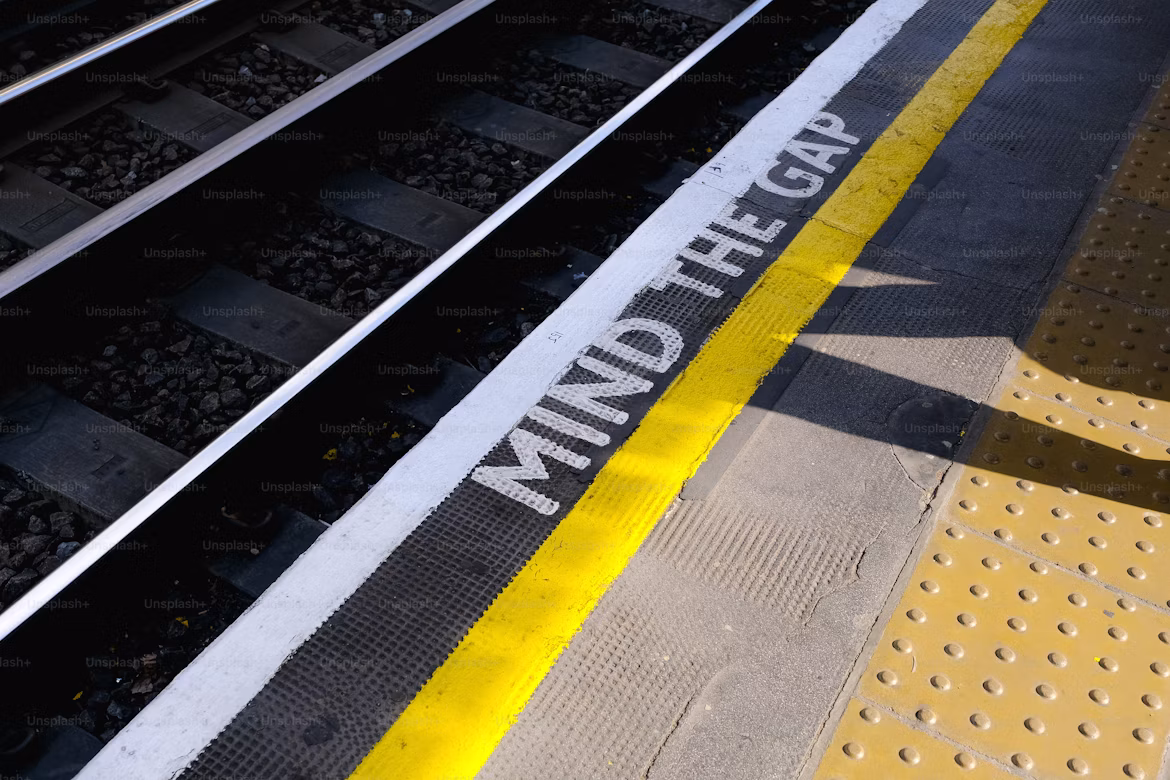 Why In-House Teams Struggle to Bridge the AI ROI Gap