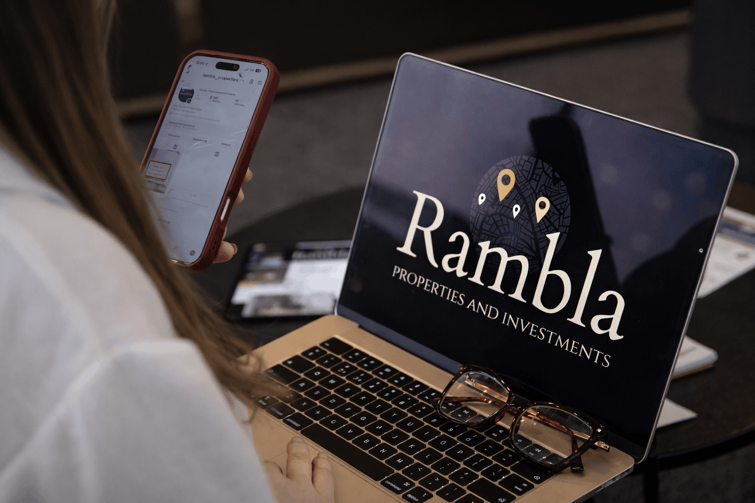 Service Middile Image