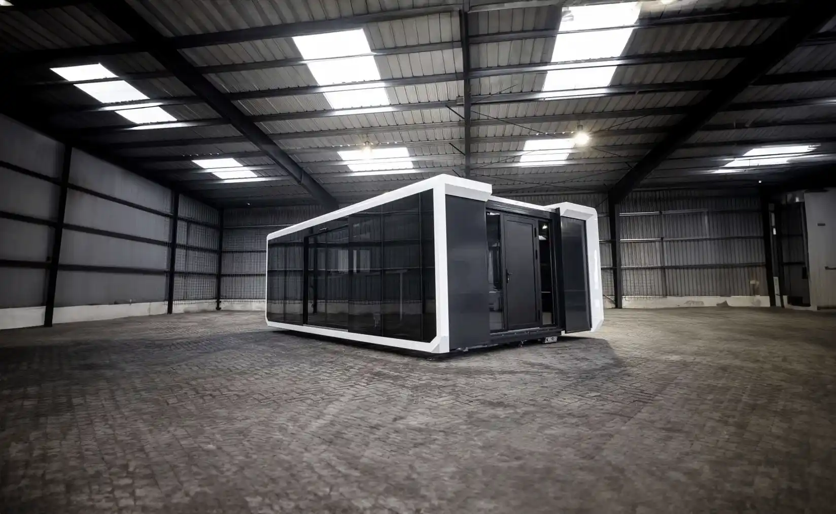 Expandable Container 30ft standing in the warehouse