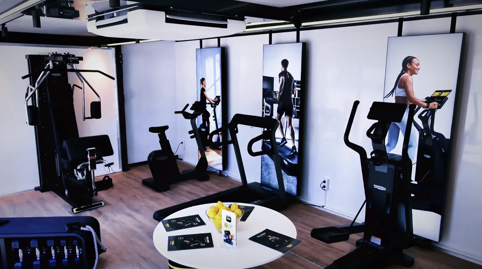 Expandable trailer from an outside view