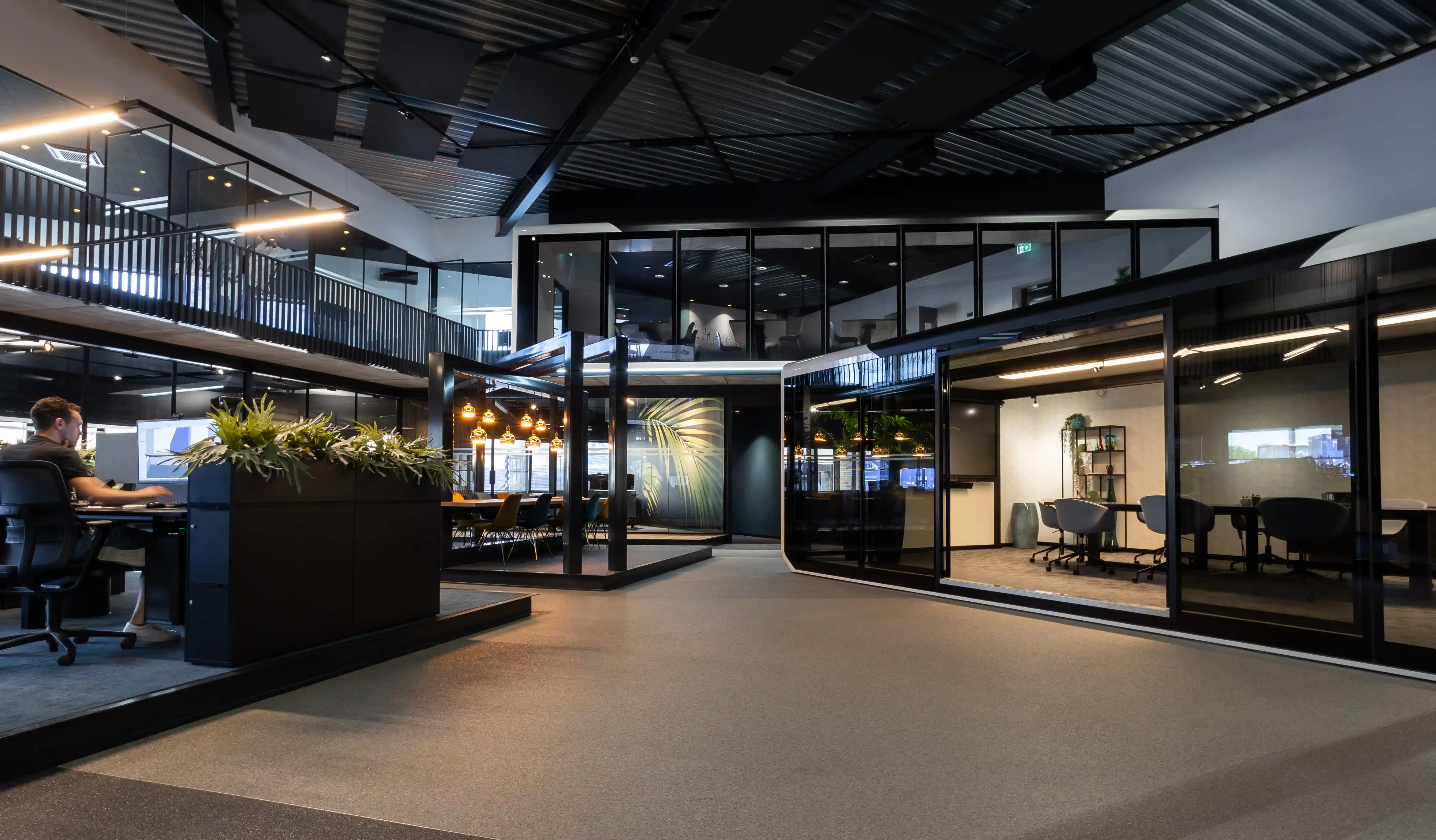 Online Marketing Stagiair at the office of expandable trailers