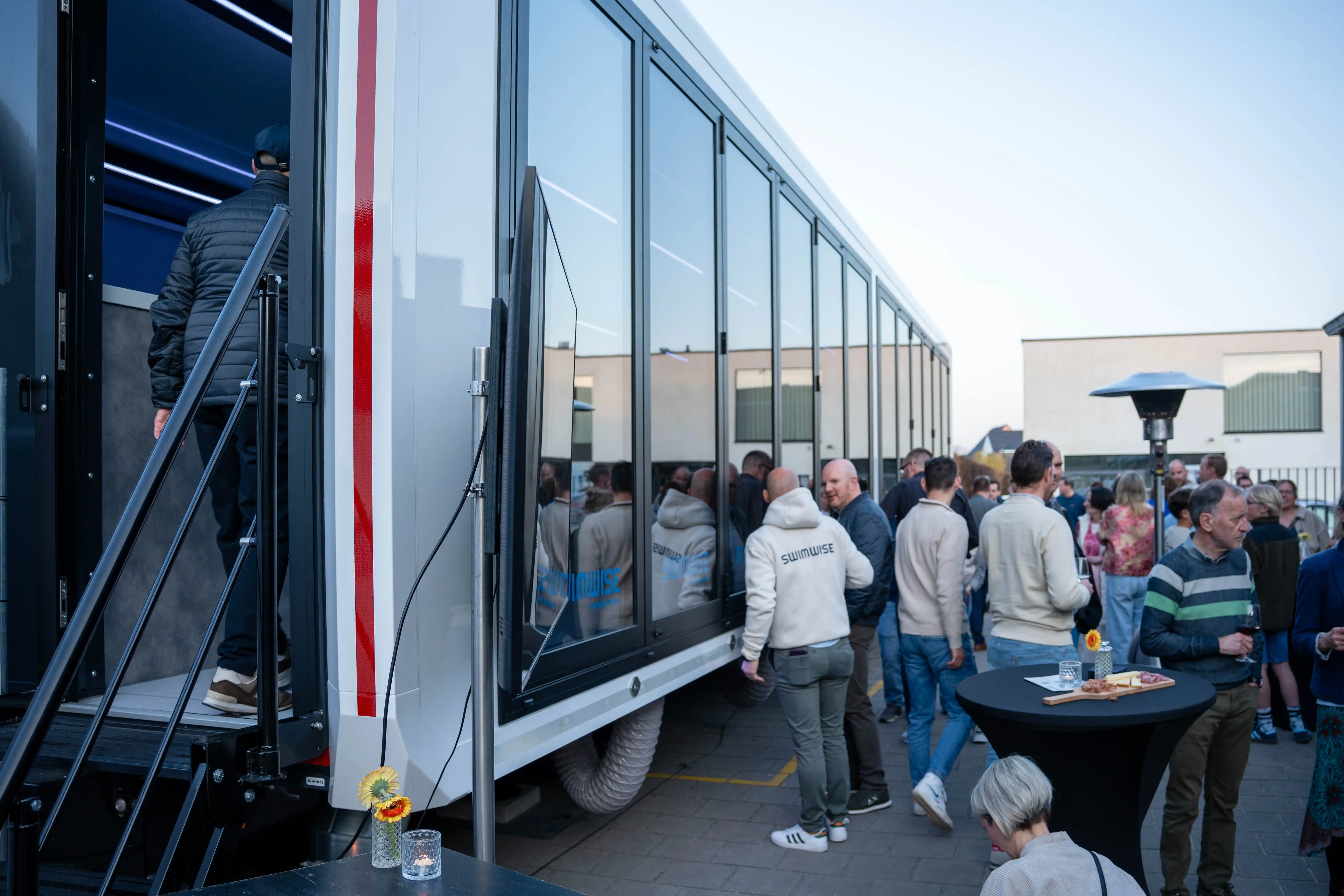 Expandable shower trailer with hydraulic leveling, providing a stable and customizable hygiene solution for outdoor events and campsites