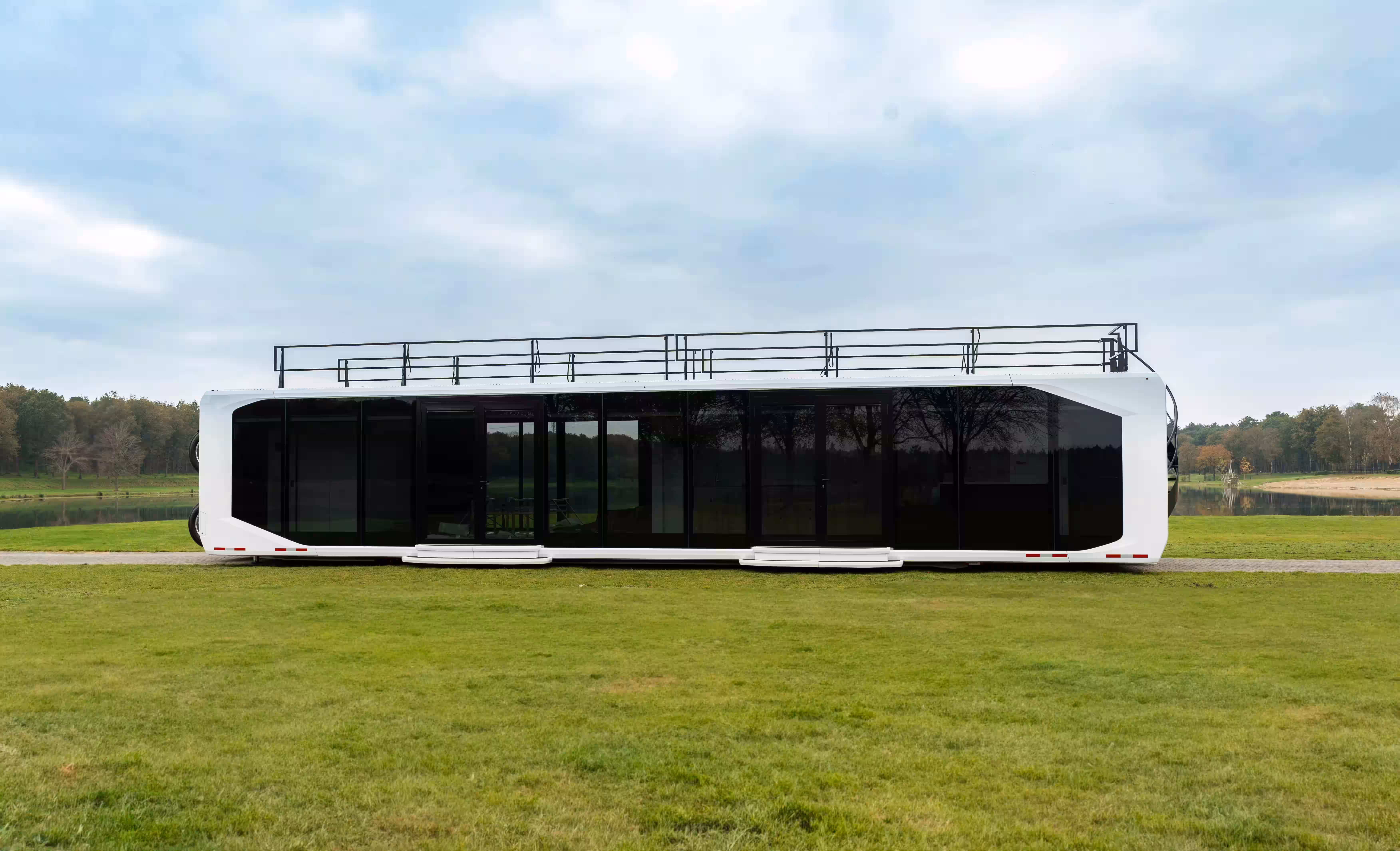 Expandable Mansion Touchdown 53ft