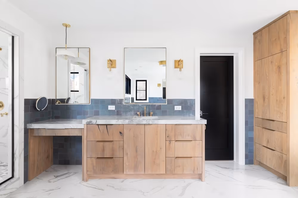 Custom Bathroom Vanities