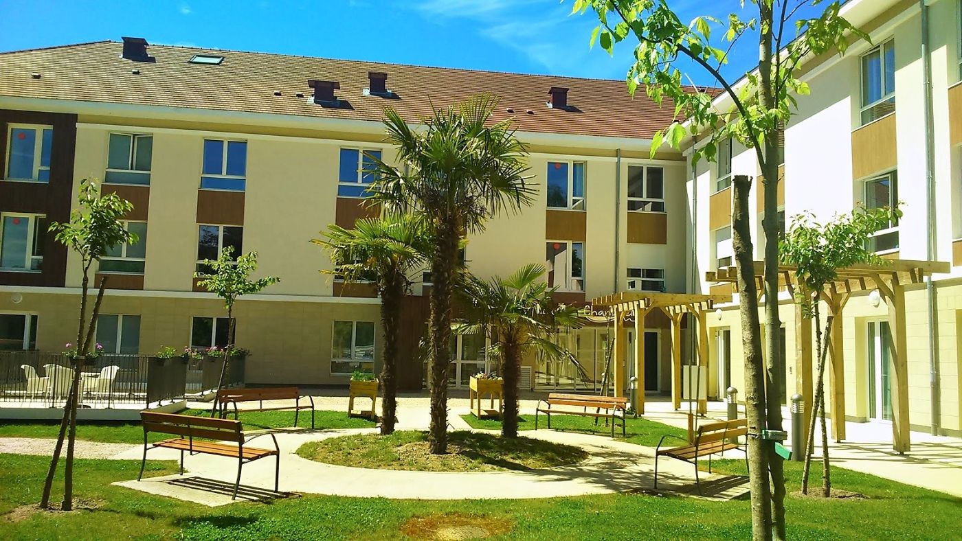 EHPAD Famili Sante Coubron - emeis