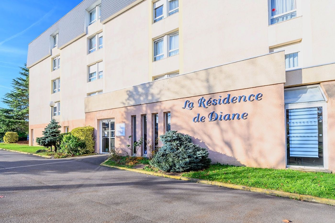EHPAD Résidence Diane à Claye-Souilly - Colisée