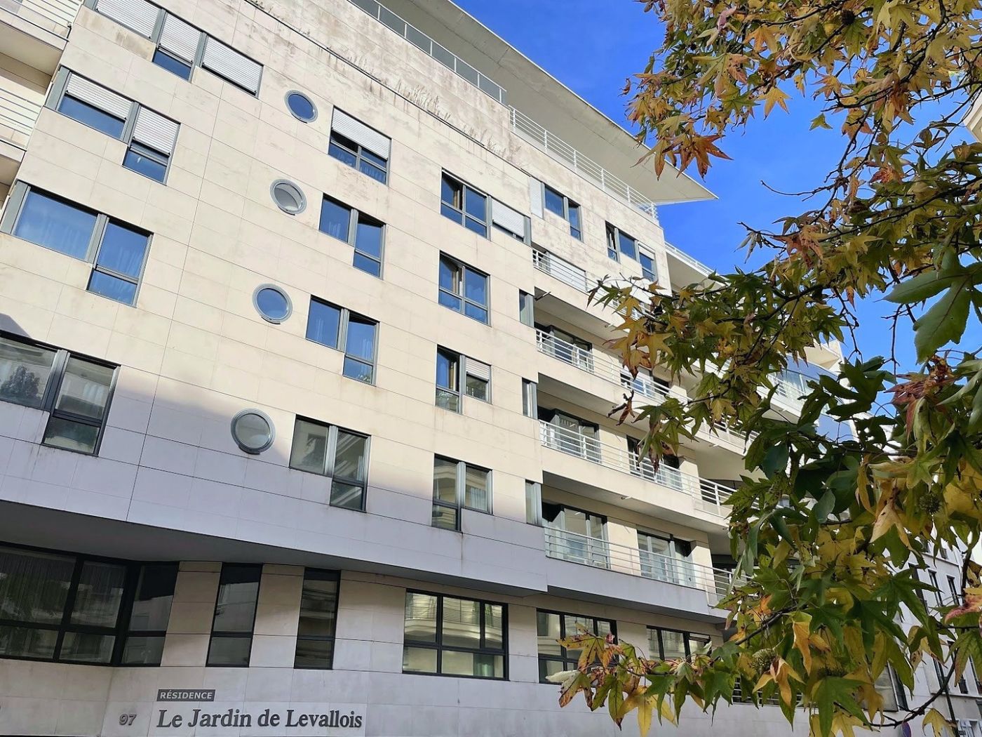 EHPAD le Jardin de Levallois - Univi