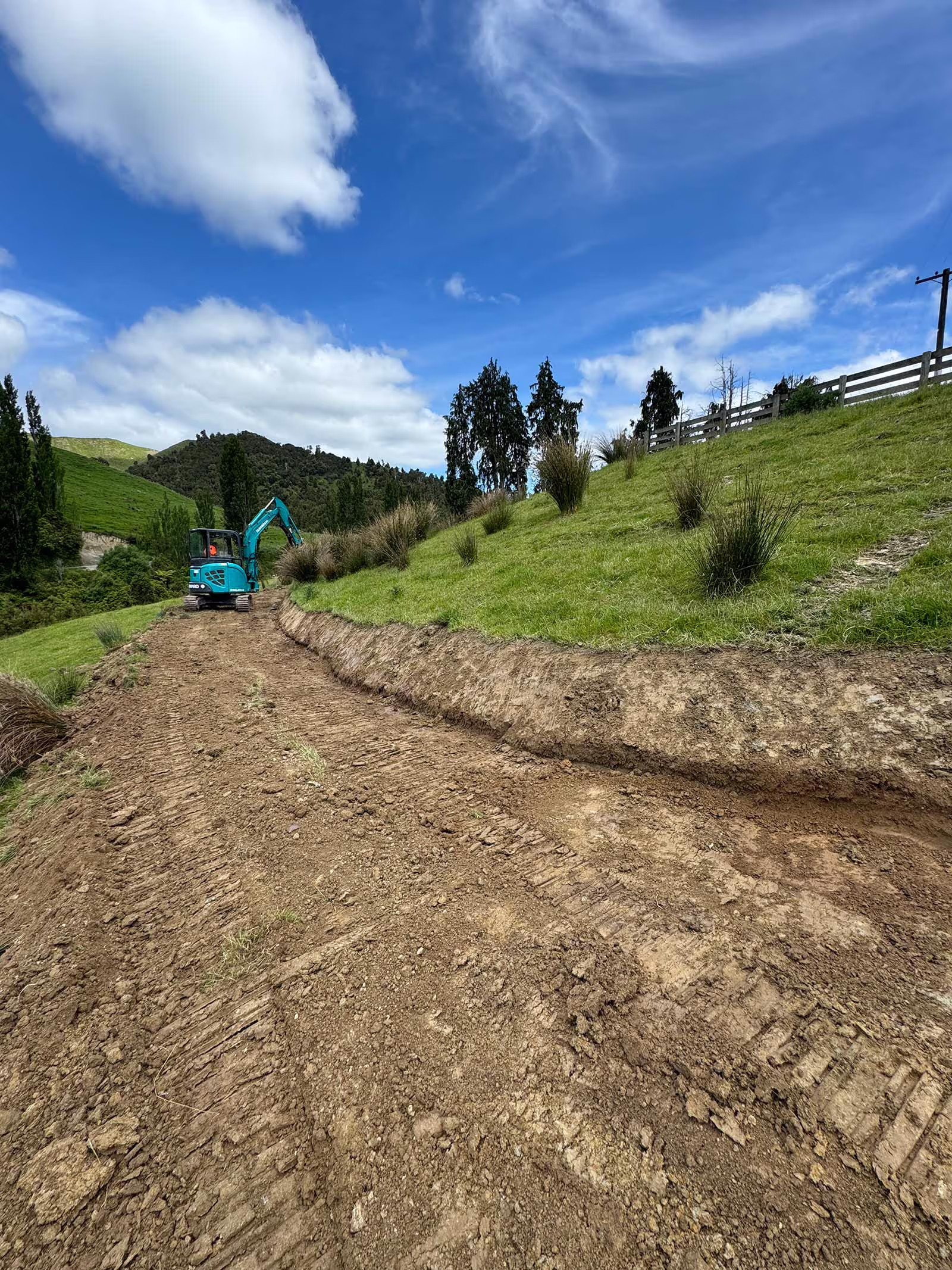 Fleetline Diggers in Whanganui farmwork services include digging trenches for irrigation, clearing land, or cutting new access tracks and fence lines