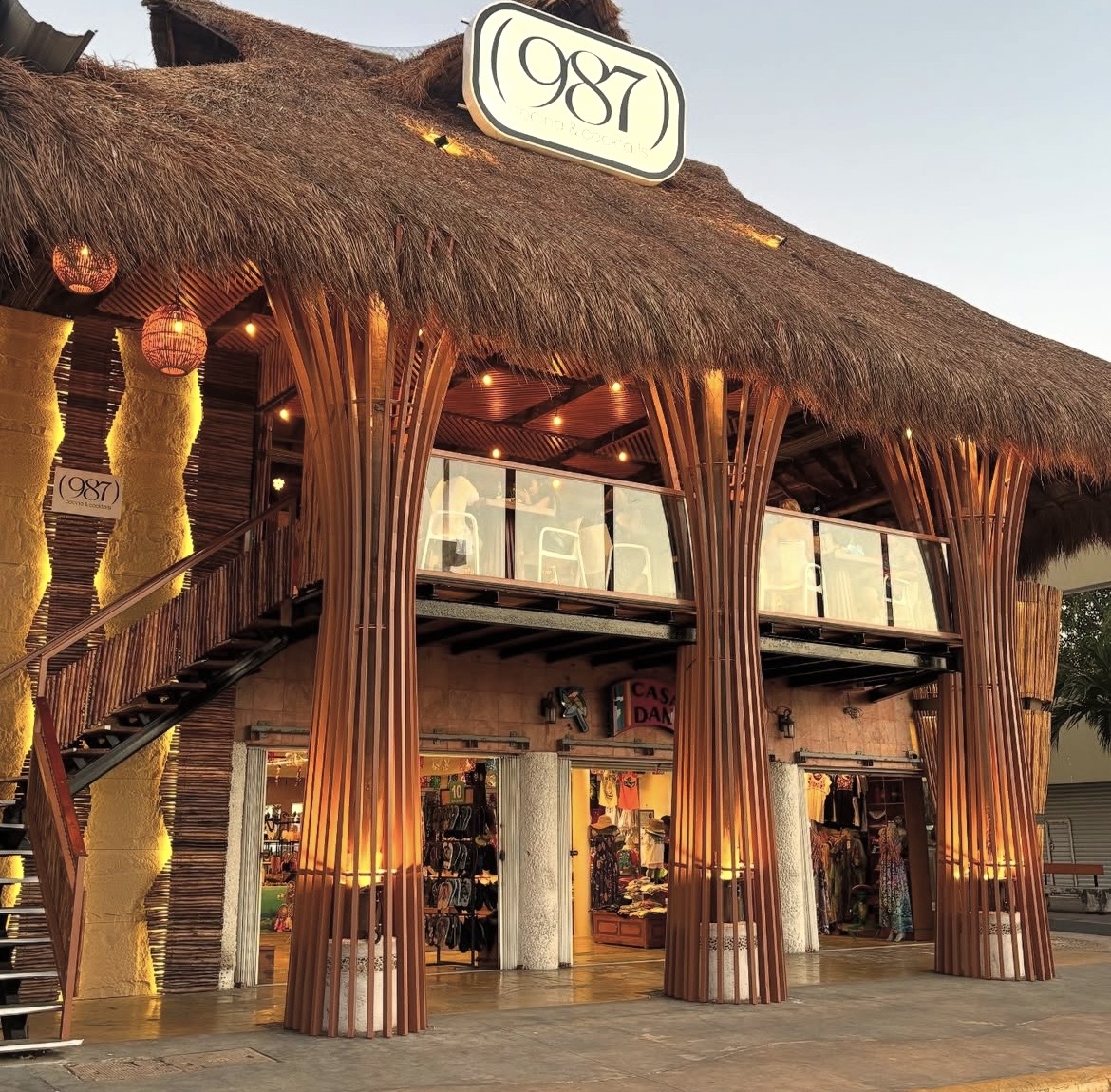 987 Cocina & Cocktails