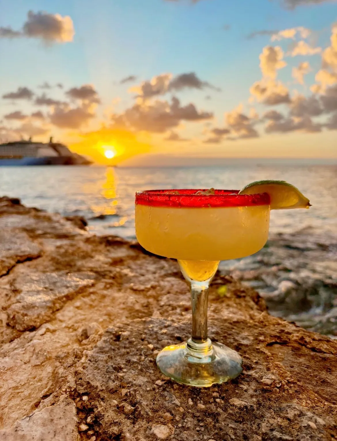 El Ritual del Atardecer en Cozumel