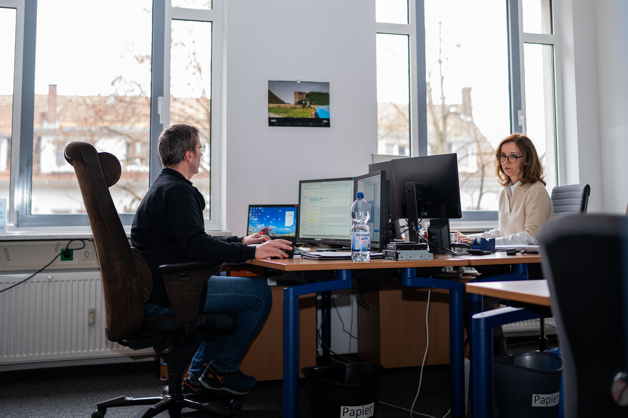 Support-Team von connect IT-solutions an den Arbeitsplätzen in Darmstadt