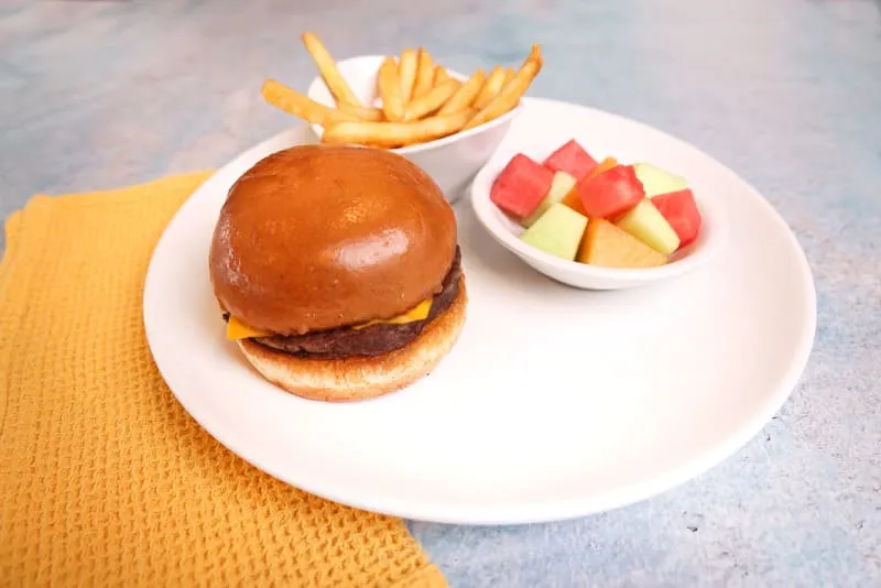 Made-to-order chesseburger with your choice of two sides and a drink.