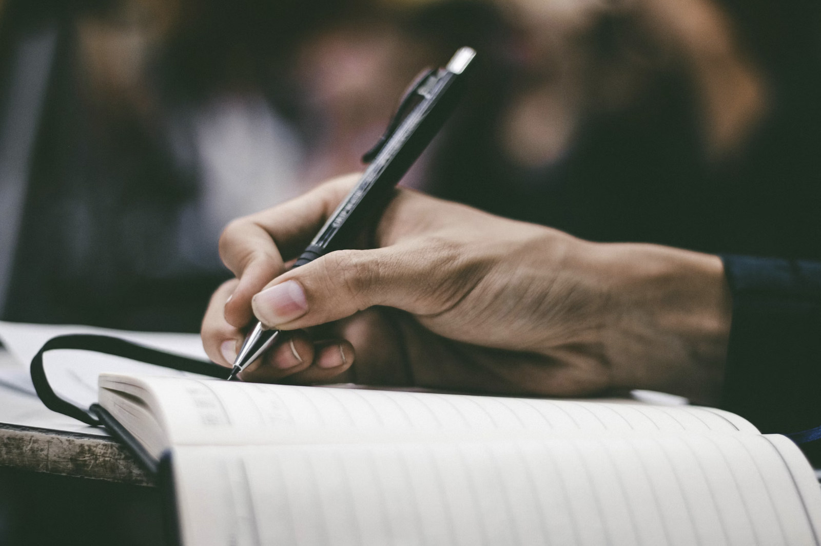Cas pratiques en formation conformité : pourquoi ils font la différence, et comment nous les écrivons