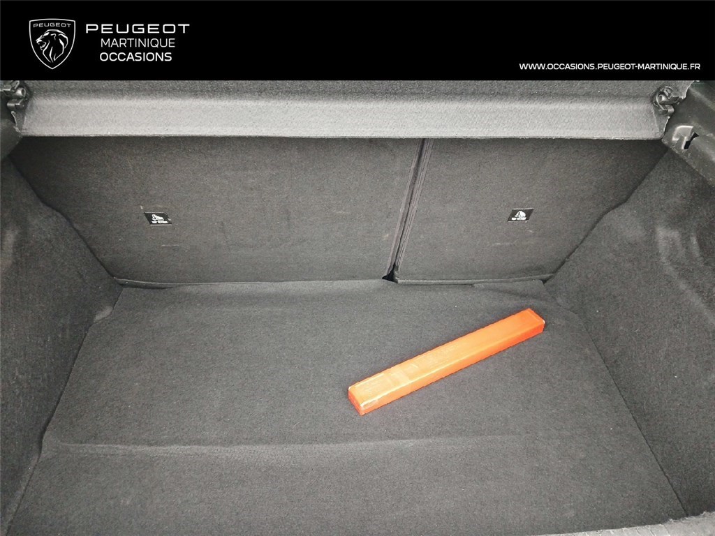 PEUGEOT 208  LIKE 75CV BVM5