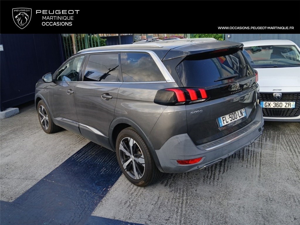 PEUGEOT 5008 GT LINE