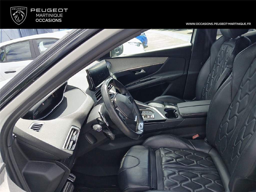 PEUGEOT 3008 GT  BLACK PACK