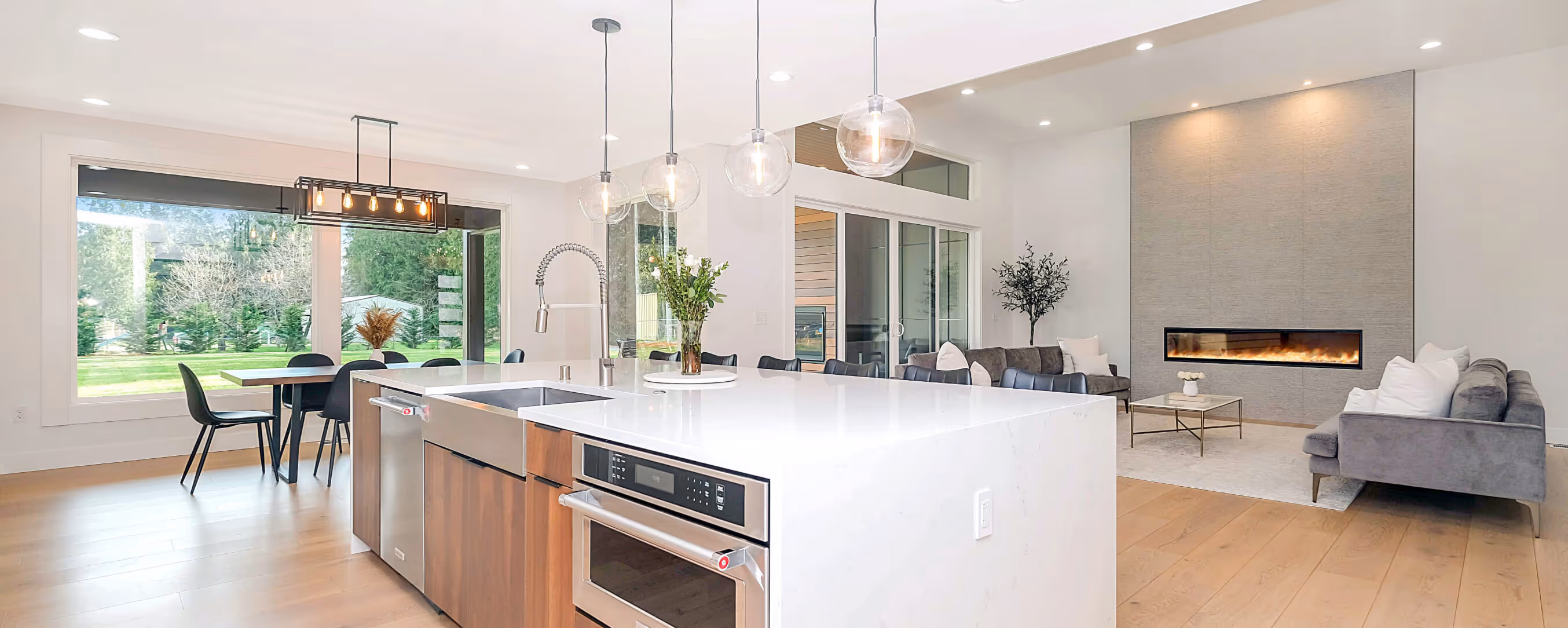 A Comprehensive Set Of Services - Construktion X Webflow Template