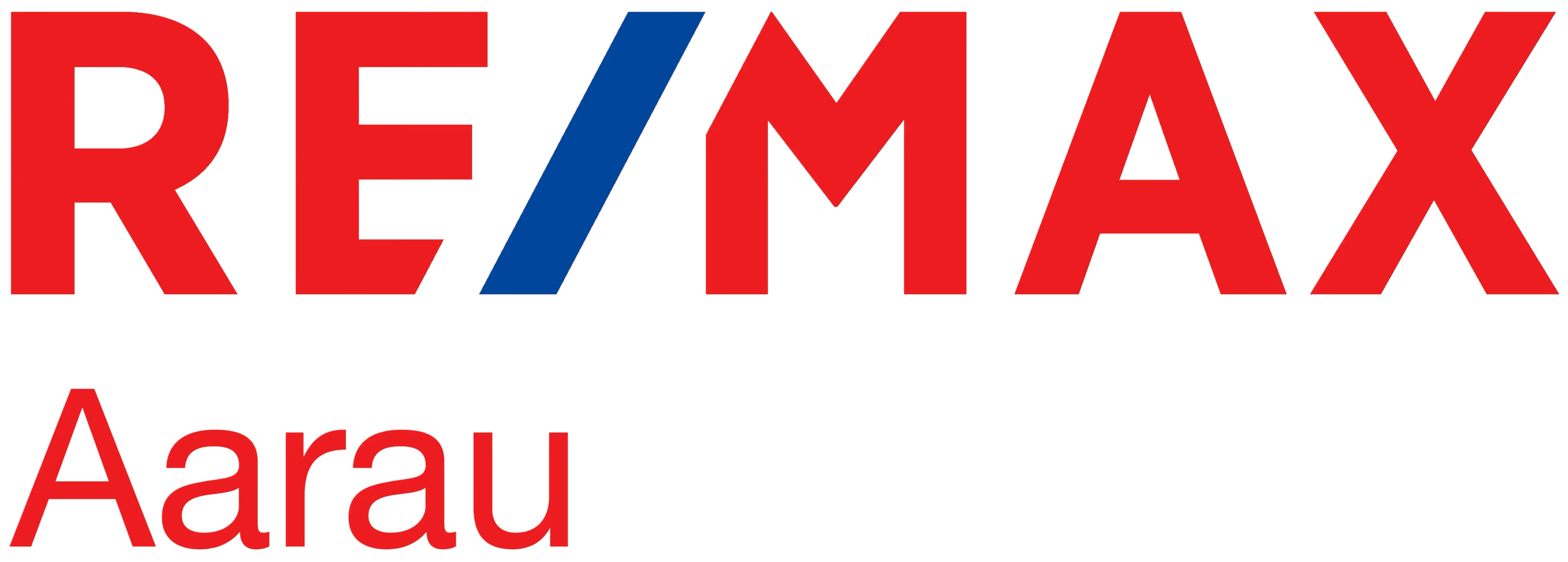 RE/MAX Logo mit blauem Schrägstrich und rotem Text, darunter steht Aarau.