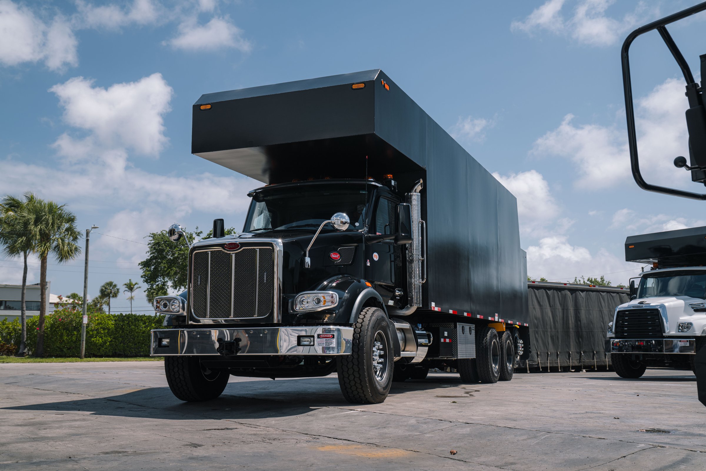 2026 Peterbilt 567 grapple truck with SERCO 8500SR32 loader for sale at First Fleet Truck Sales