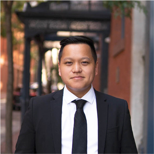 Christian Moua headshot