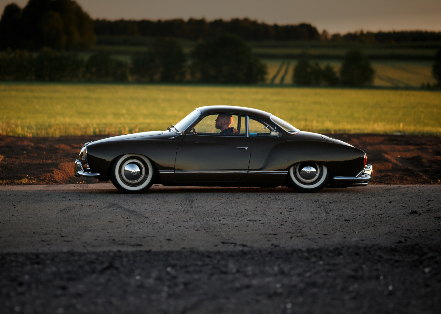 Classic Porsche 911 Carrera parked in tunnel in California
