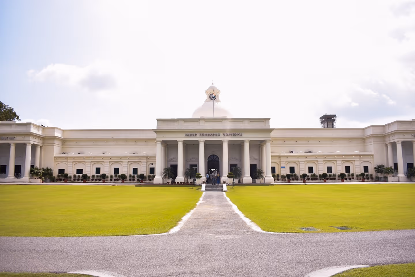 IIT Roorkee campus