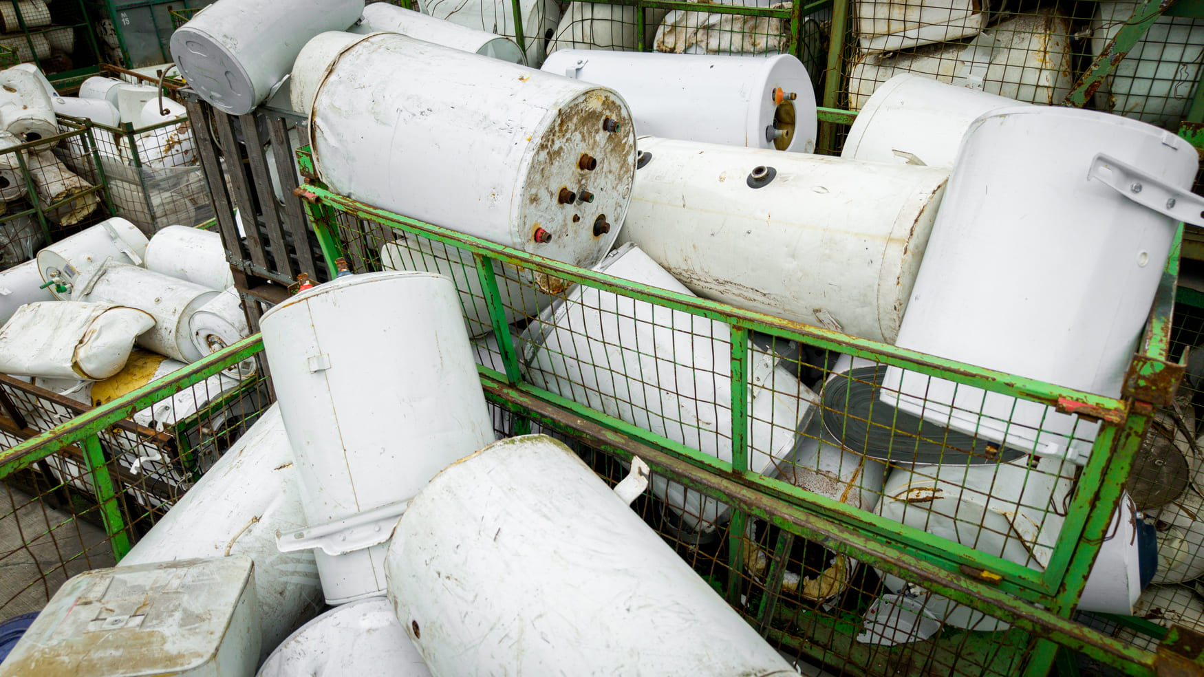 Recycling plant engineering and construction by URT