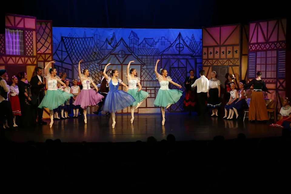 image of group class in action (for a gym)