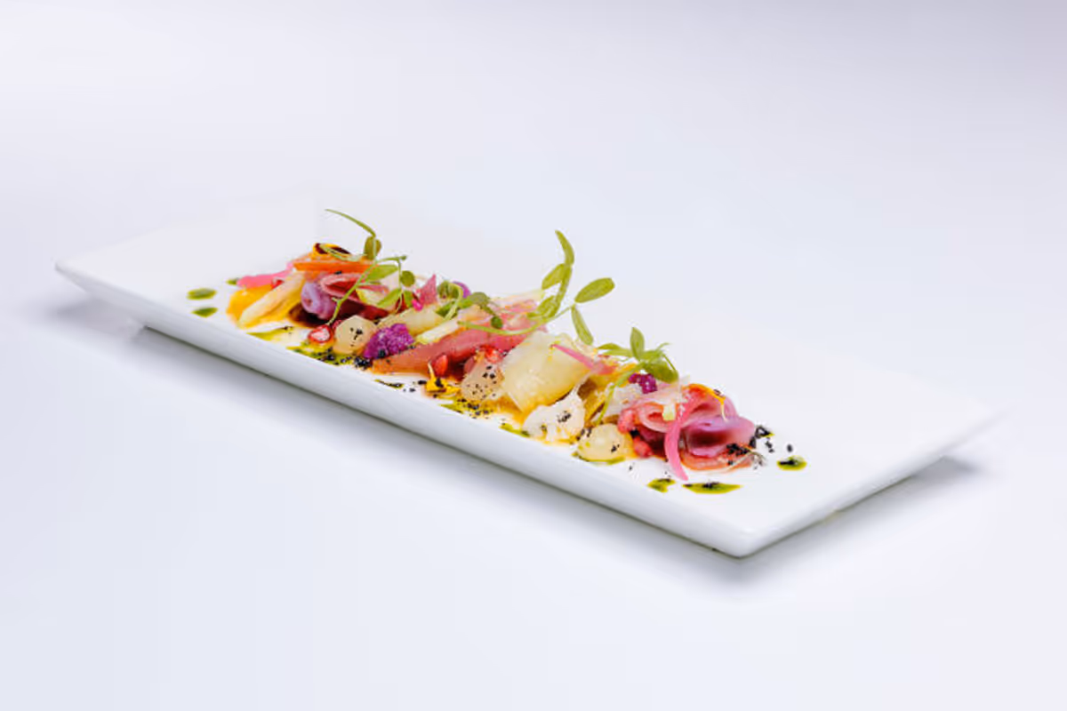 Composition culinaire photographiée avec délicatesse