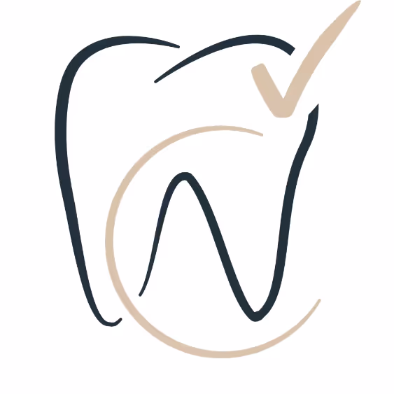 Stilisierter Zahn mit Häkchen, das die Zahngesundheit symbolisiert.