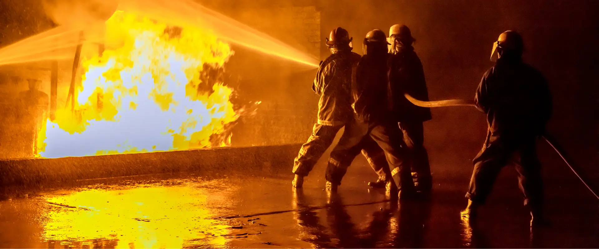 Jeunes pompiers en entraînement - JSP des Salines