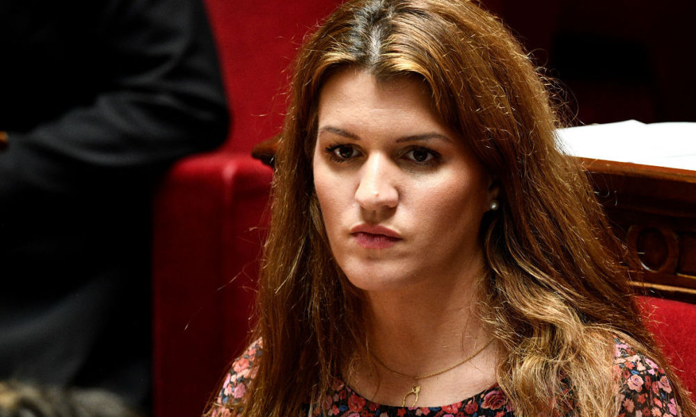 Schiappa veut améliorer les conditions des femmes de chambre dans l'hôtellerie