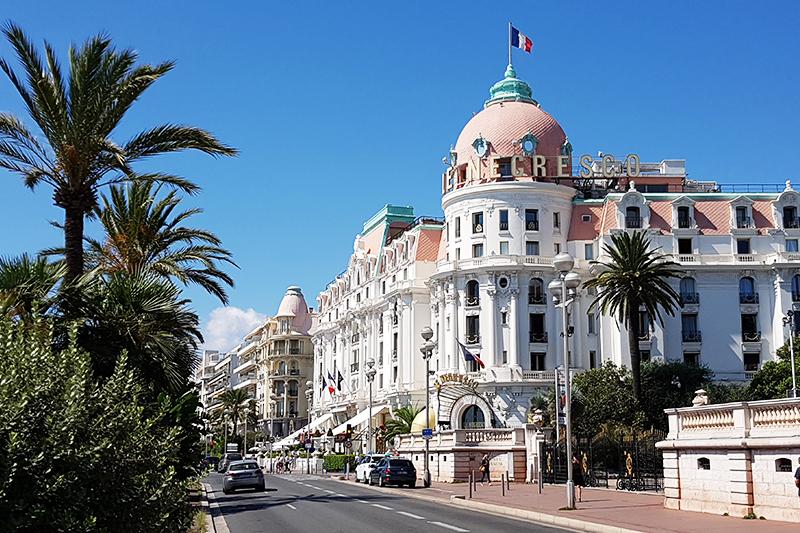 20191113173300-negresco-1-web