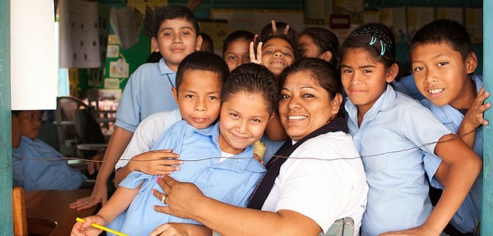 image of an aquarium with fish inside (for a pet store)