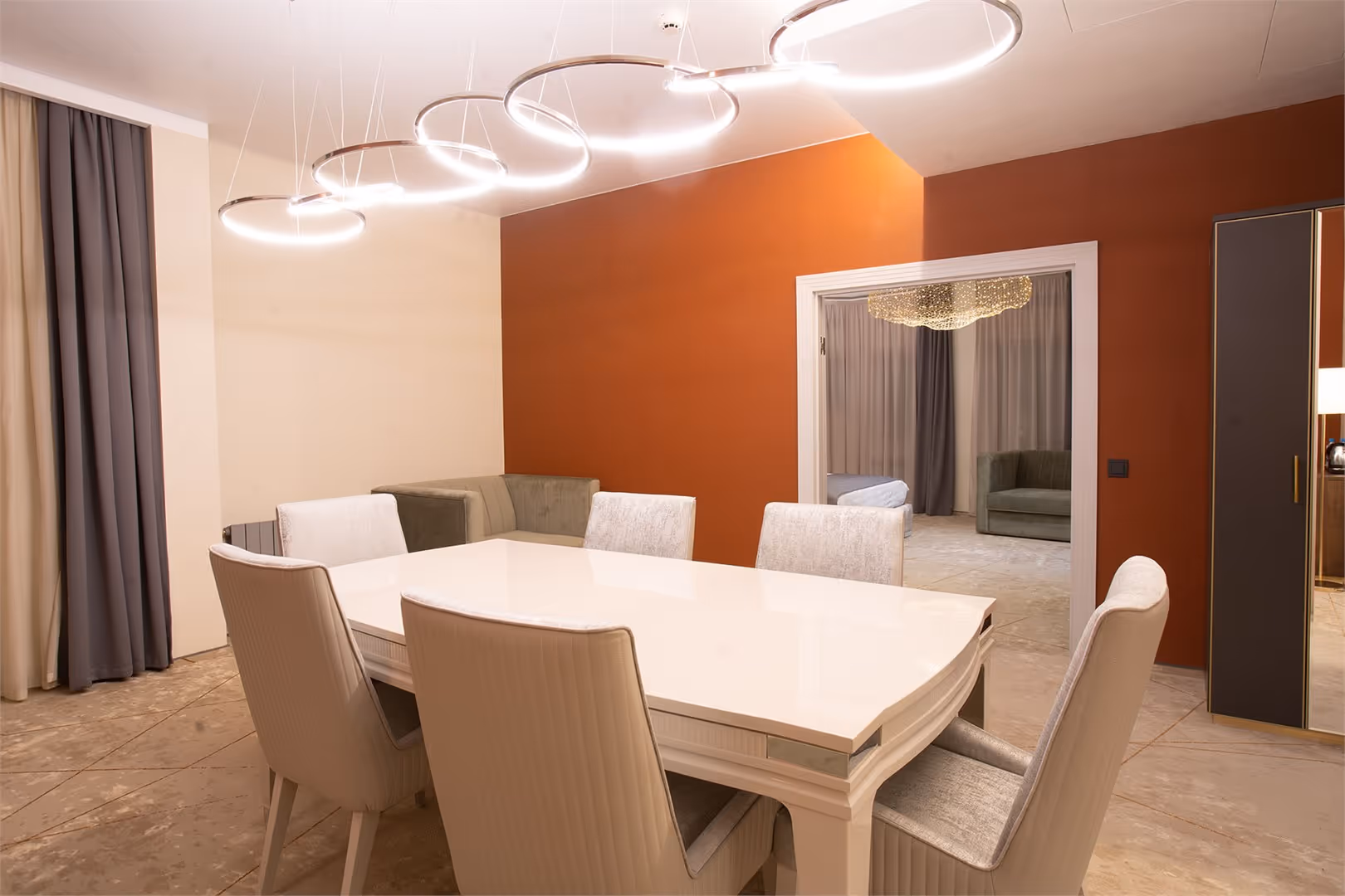Suite with terrace 03