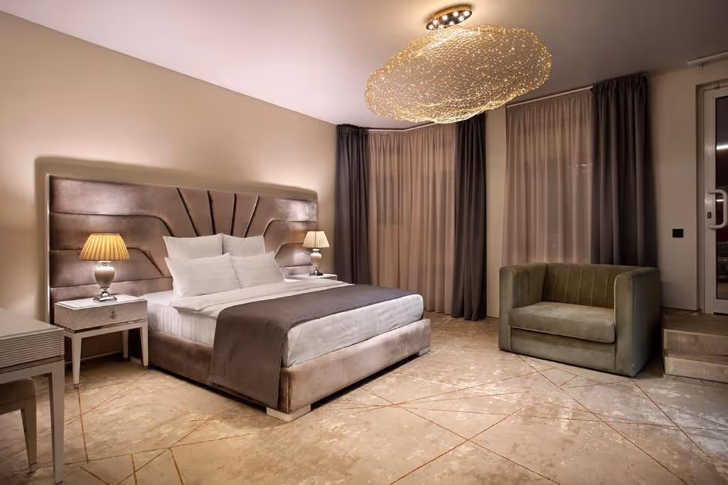 Suite with terrace 05