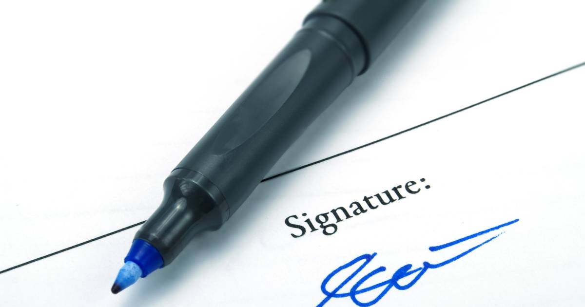 The Fine Print That Protects Your Lease: Estoppels, SNDAs, and Personal Guaranties in Chicago (2026)