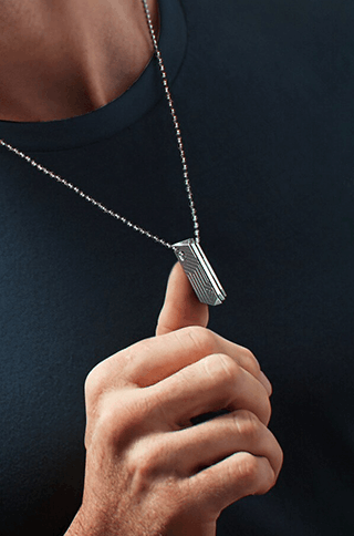 A Layrium jewel on a model