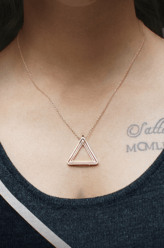 A Layrium jewel on a model