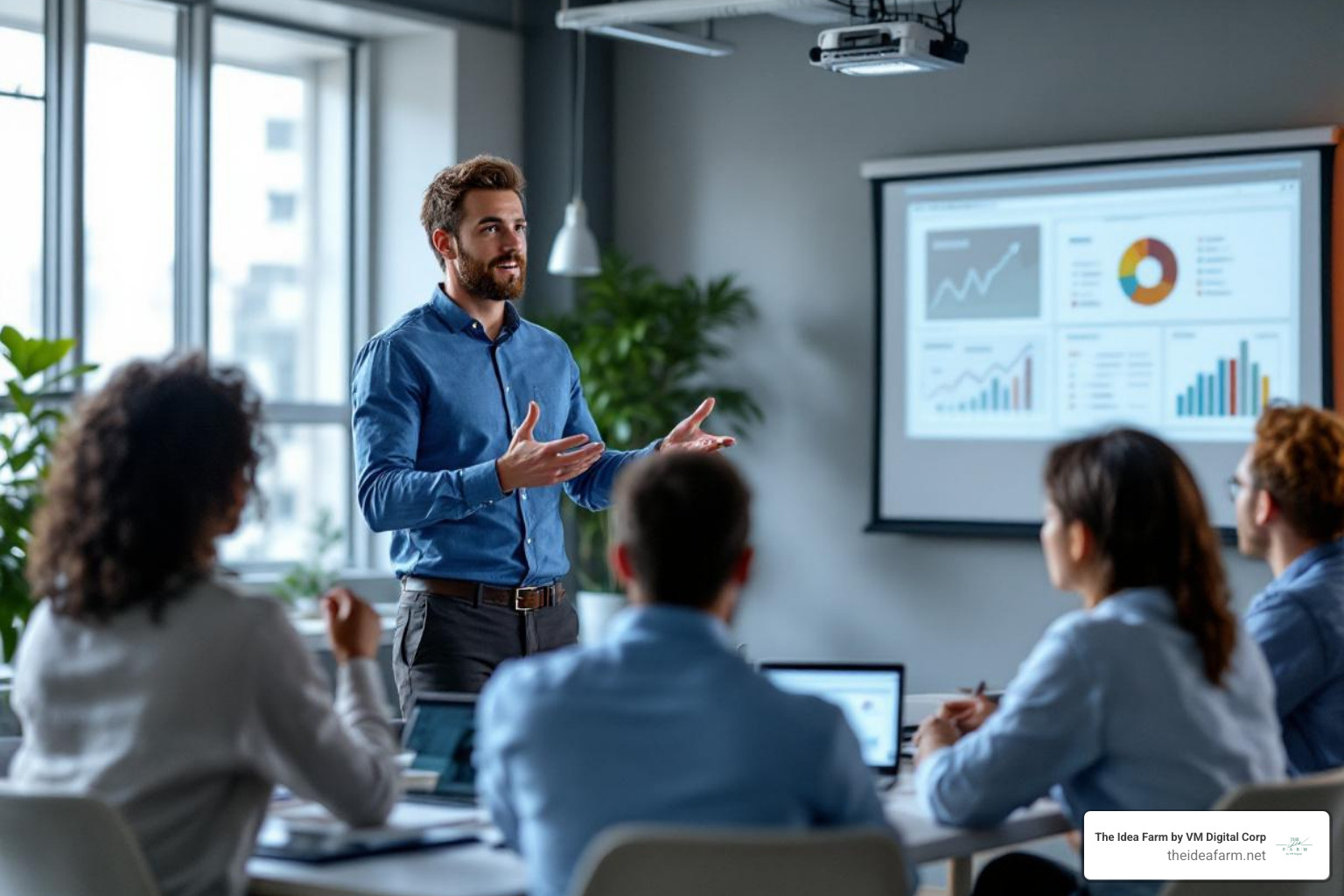 Image of a digital strategist presenting to a team - digital advertising experts Image of a digital strategist presenting to a team - digital advertising experts