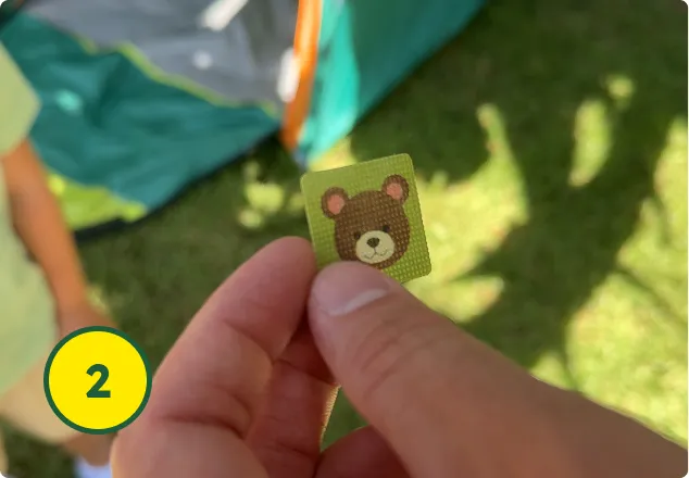 Stick sticker