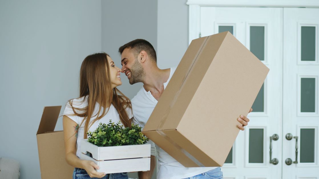 home buyers moving in