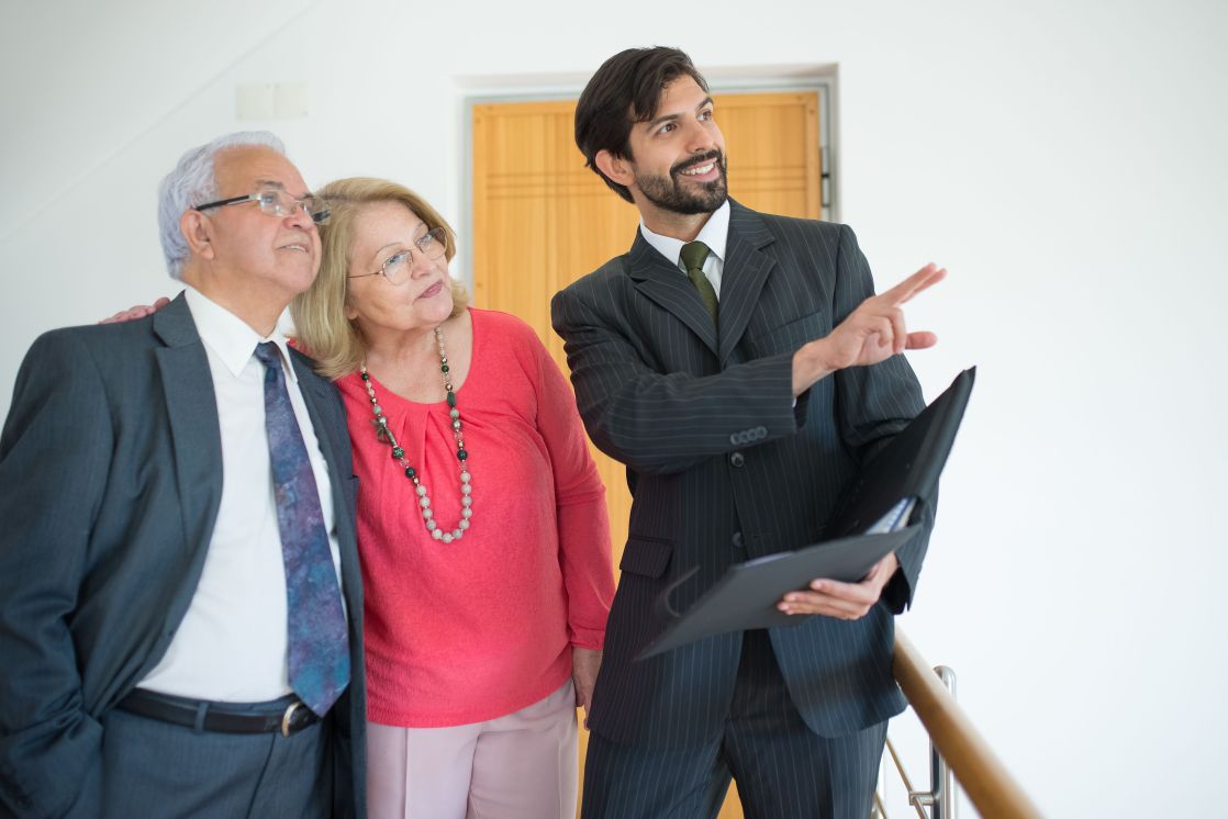 image of retired couple looking for a house