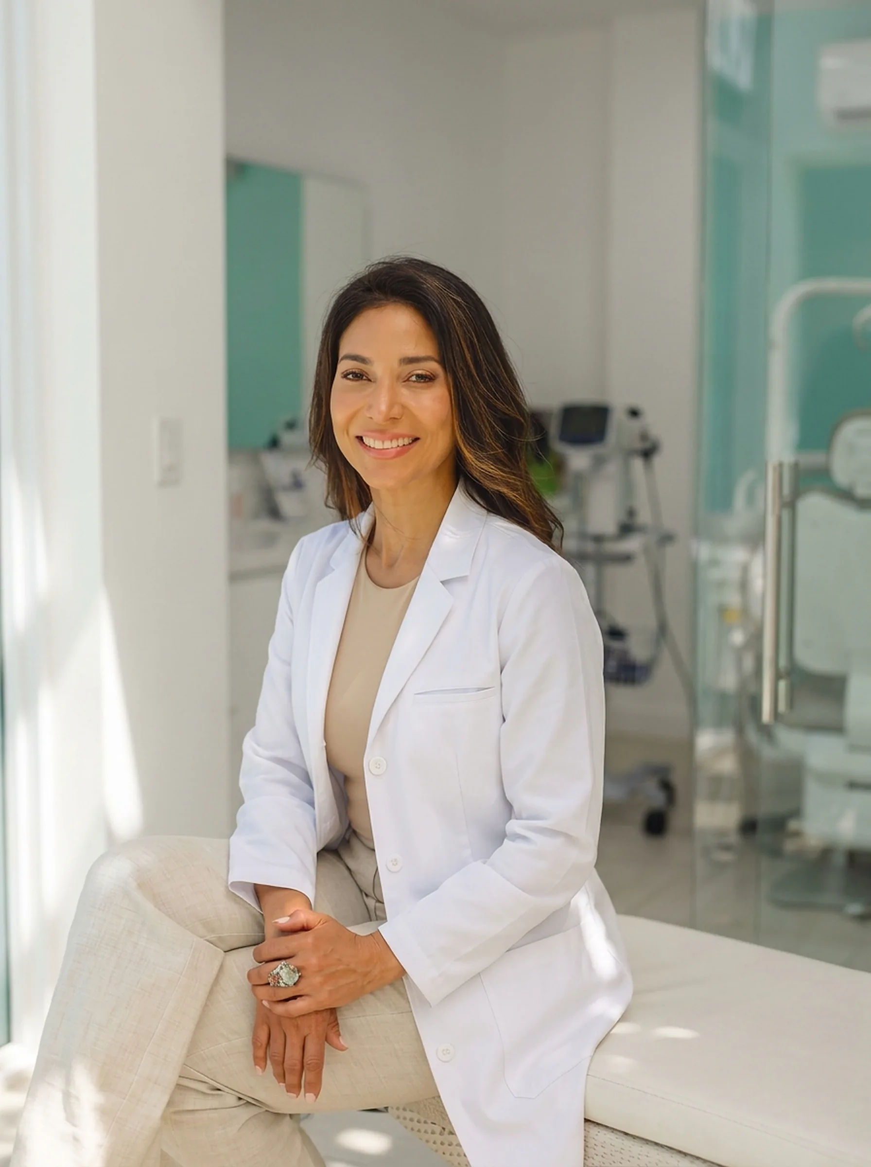 Dr. Elizabeth Isalguez, Lead Physician and Founder of Organic Well