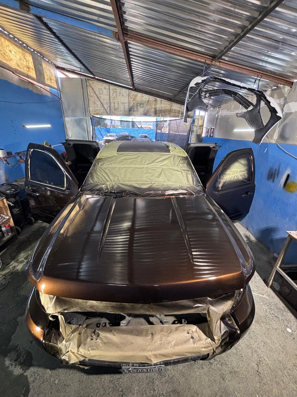 Cabina de pintura automotriz en Piedras Negras servicio profesional