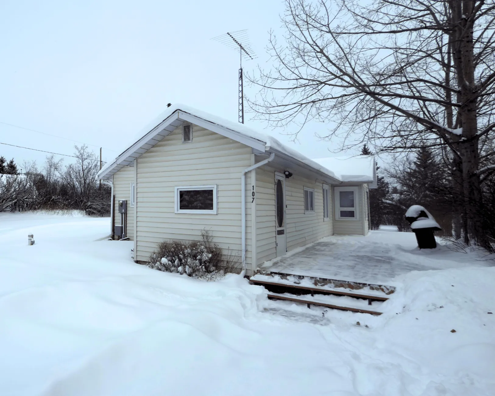 Shell Lake House
