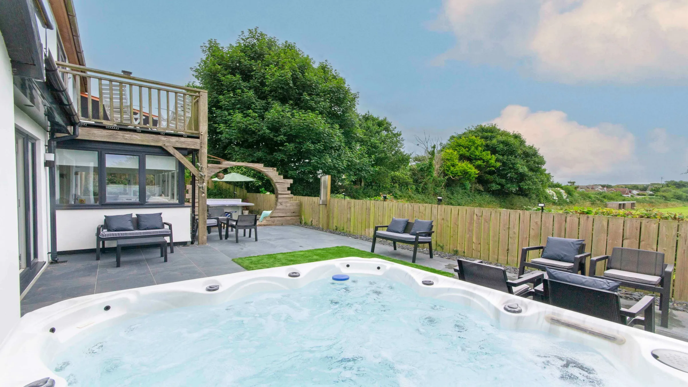 BagEnd Hot Tub