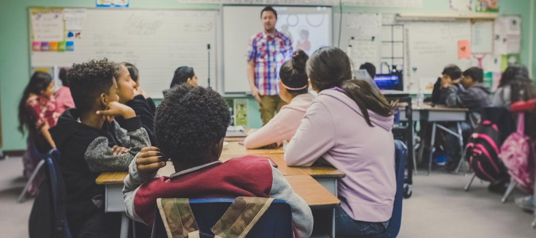 Cover image: 10 Best School Fundraising Ideas - Proven Ways to Raise Money for Your School